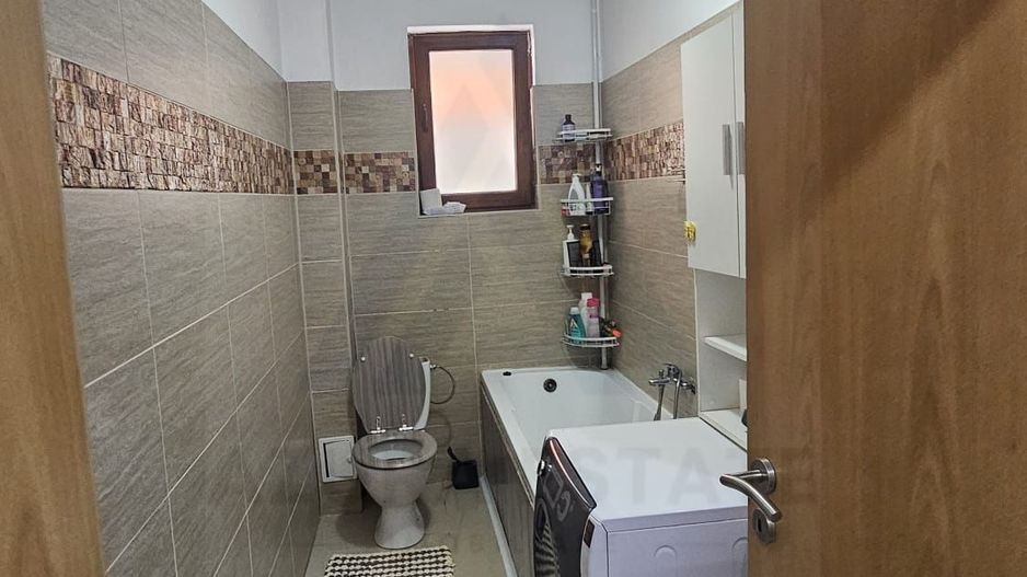 Apartament modern 2 camere parter 56 mp utili balcon 7 mp Selimbar - Poză 9