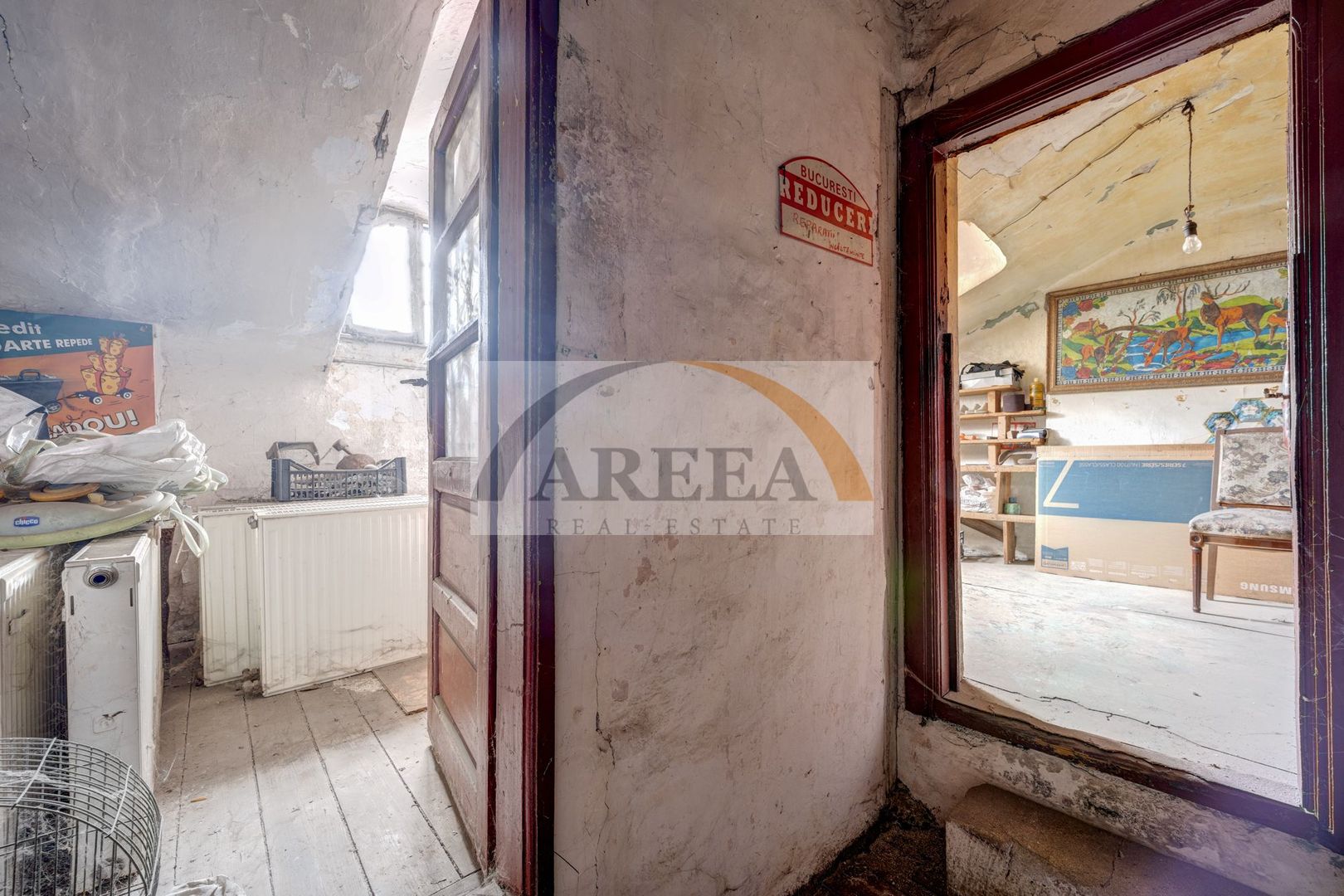 Proprietate in vila, etaj, partial renovat - Pasajul Unirii - 154 mp - Poză 22