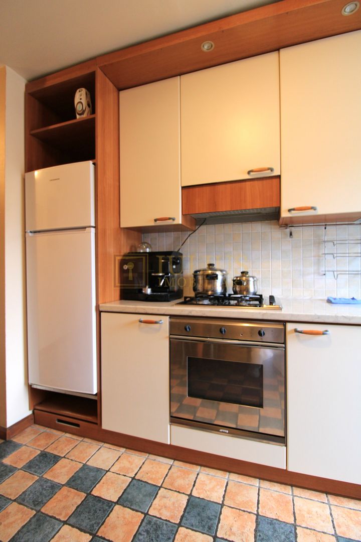 3 camere, centrala proprie, zona Olimpia. - Poză 18