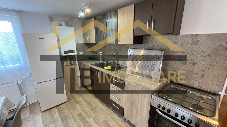 Casa de 3 camere, 50 mp, 30 mp terasa, Zona Sangeorgiu de Mures - Poză 3