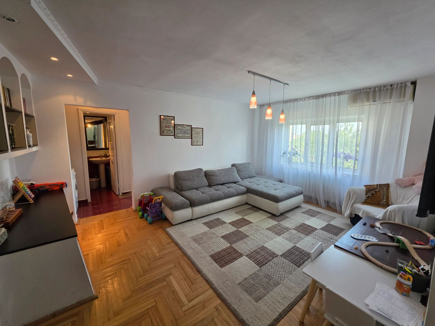 Vand apartament cu 4 camere aproape de centru - Poză 9