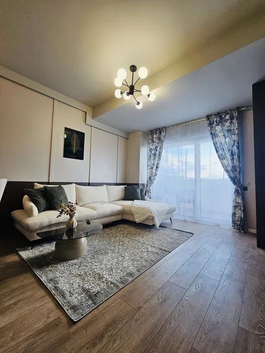 Apartament 2 camere, etaj intermediar, terasa, garaj, Eroilor - Poză 3