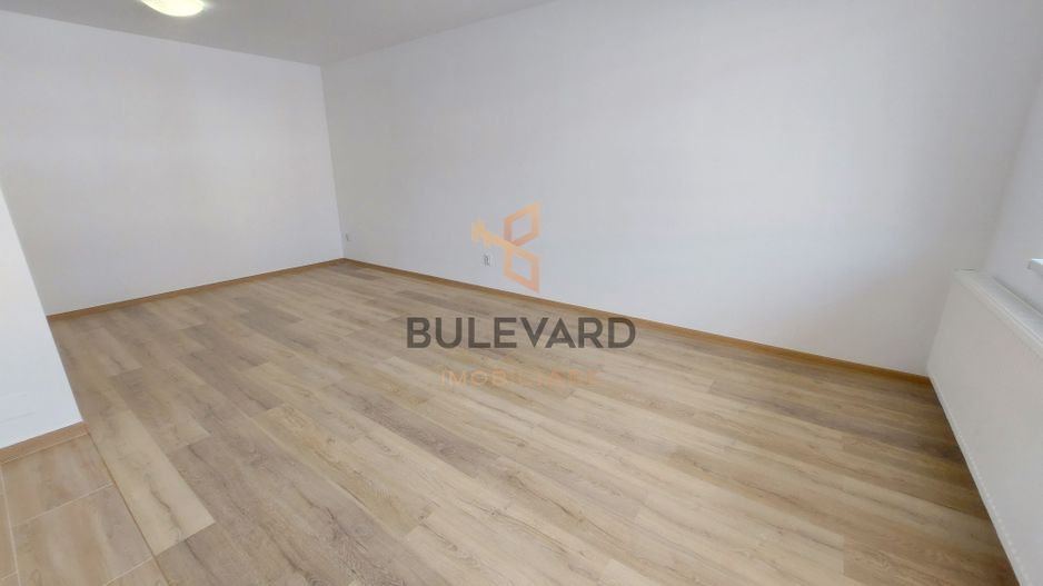 Apartament cu 2 camere , zona Porii! - Poză 2