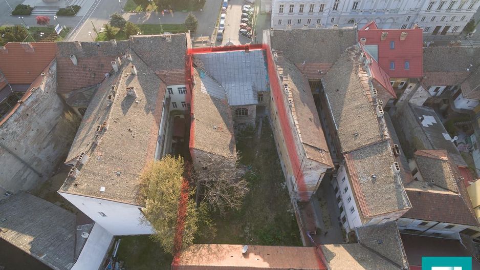 Vilă 20 camere Piața Avram Iancu - Poză 3