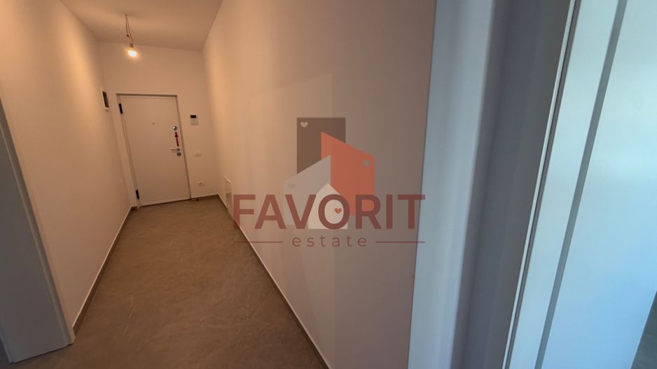 Disponibil imediat. Decomandat. Pozitie excelenta - Poză 4