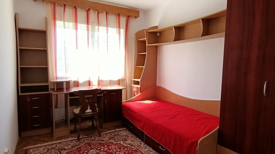 Ag EUROPA vinde ap 3 cam 65mp etaj 4 in zona CENTRALA. - Poză 1