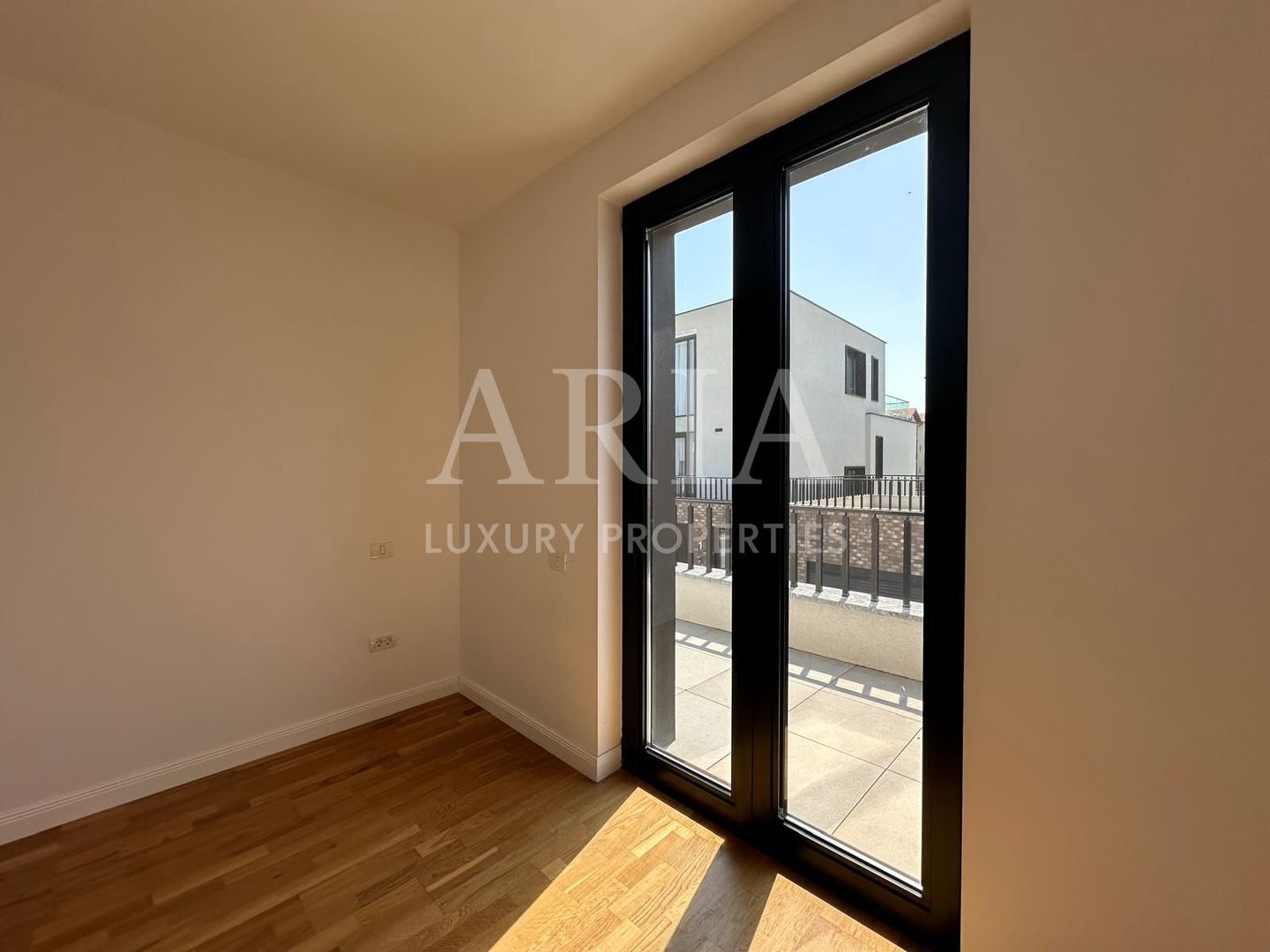 VILLA FIRST RENT – GARAJ - GATED COMPLEX - Poză 10