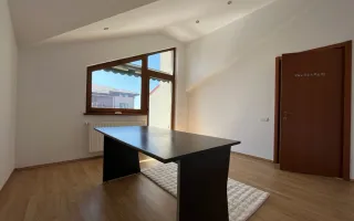 Vila spatioasa 6 dormitoare | gradina | Garaj - Poză 24