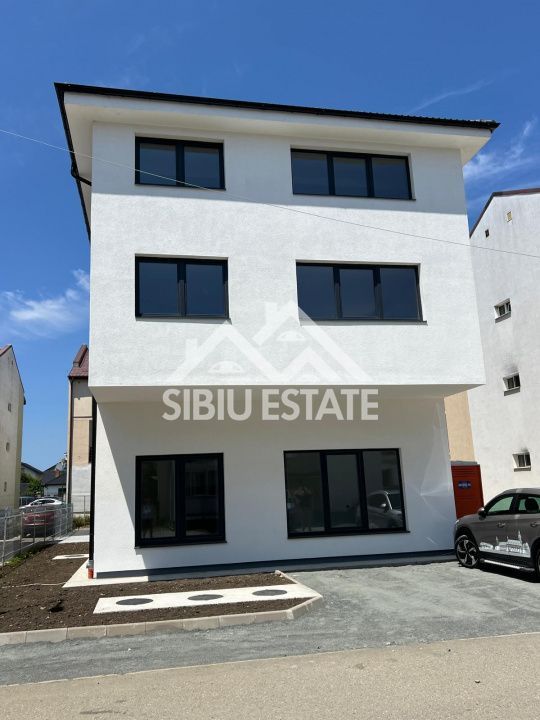 Finisat la cheie Intabulat, 3 camere, 2 bai, 2 parcar,i zona Dracula - Poză 13