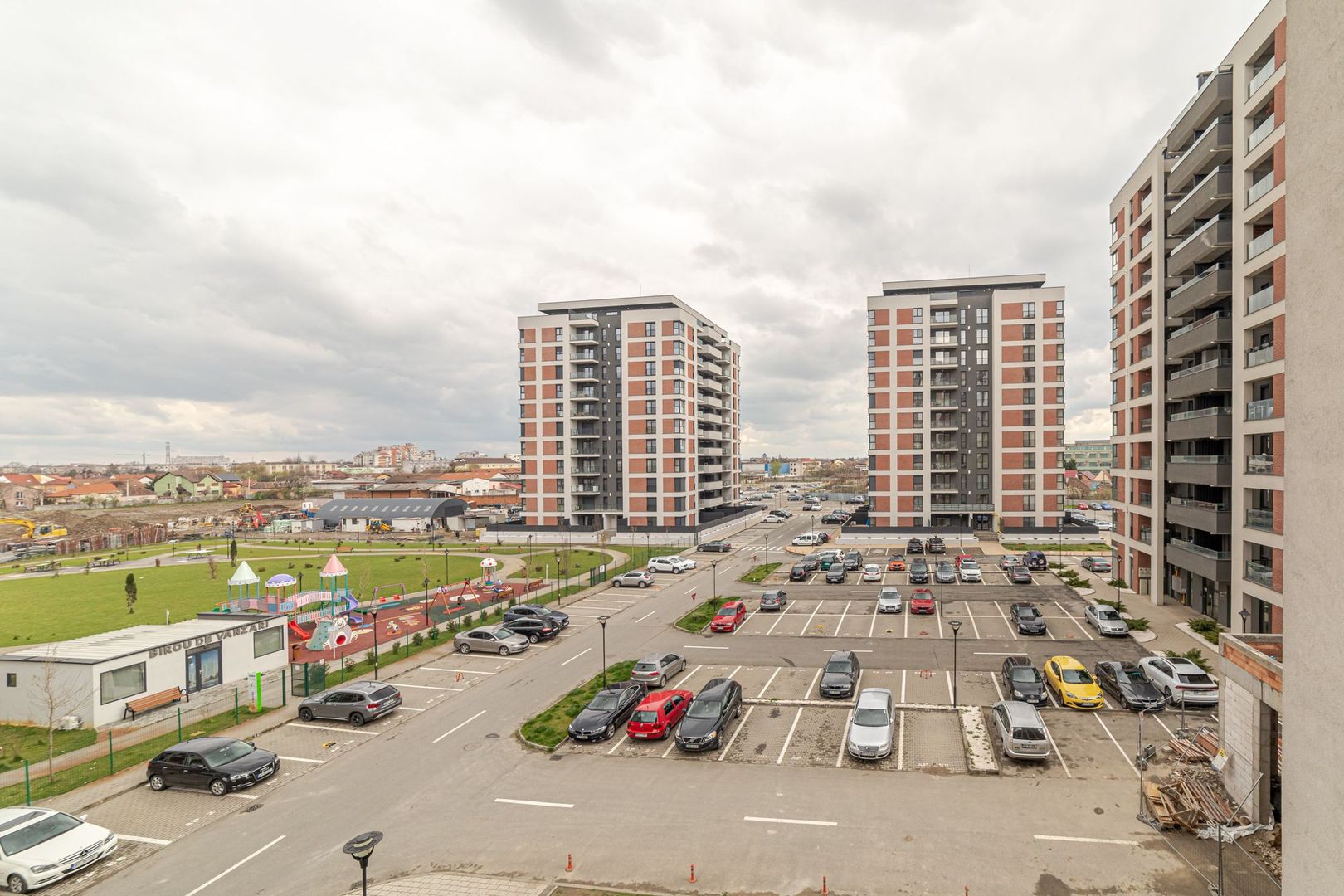 Apartament in bloc nou, cu 3 camere, la cheie - Poză 9