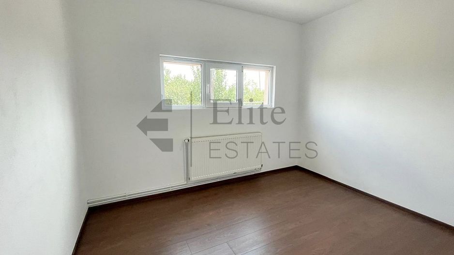 Casa de vanzare in Les - Poză 8