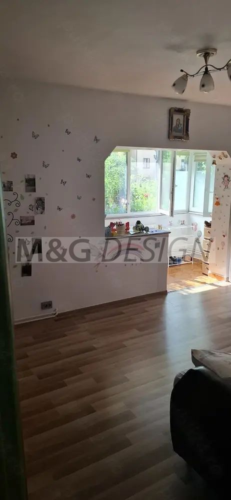 Apartament 3 camere  zona Lipovei - Poză 2