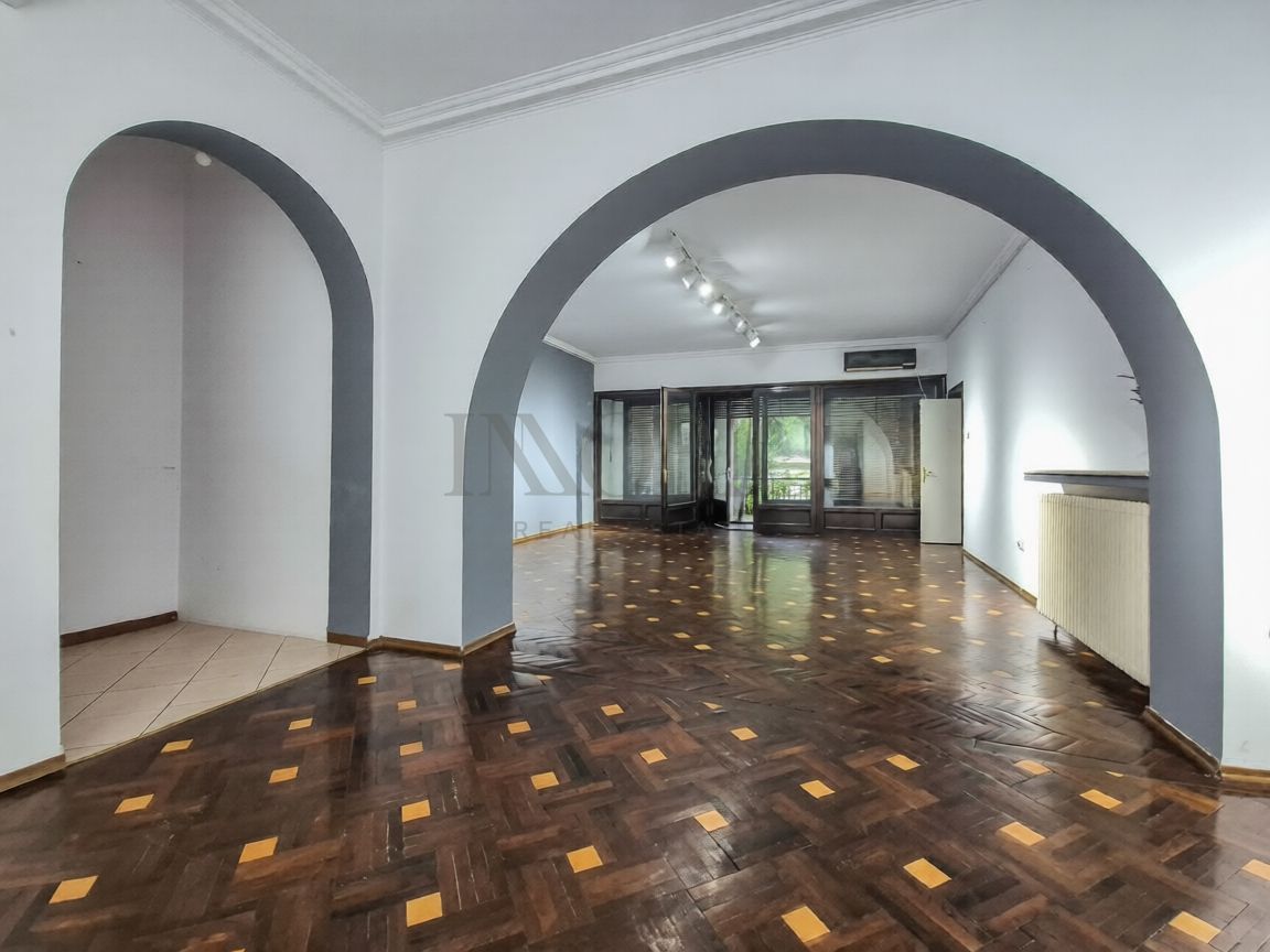 Eleganță autentică în Dorobanți | Vilă interbelică cu grădină - Poză 4