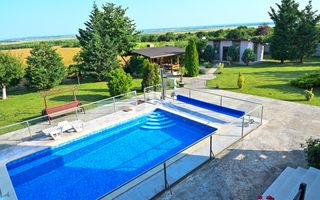 Casa cu piscina de vanzare | 3.300 mp teren | Urlati - Prahova - Poză 19