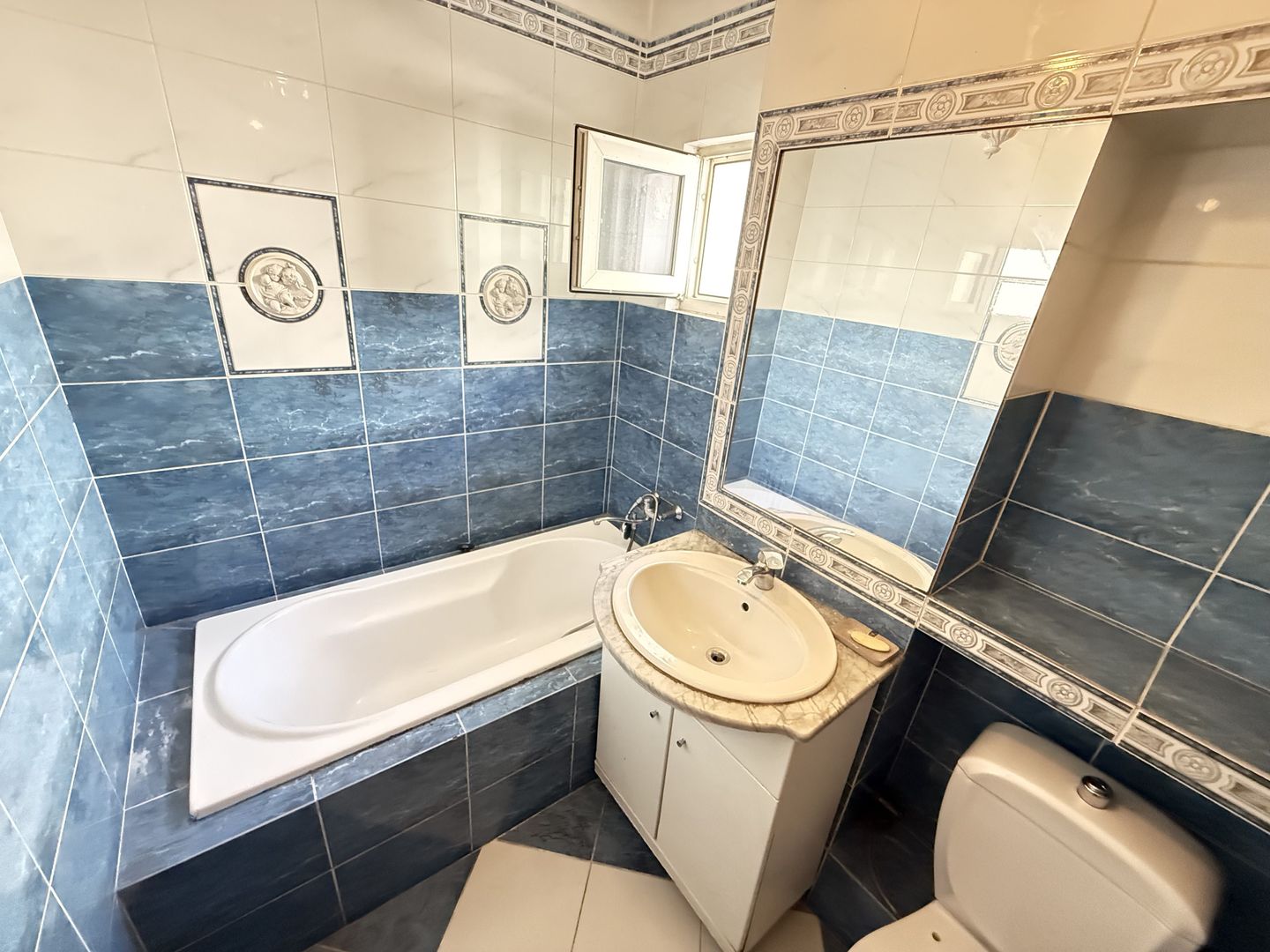 Apartament 3 camere Lacul Tei Teiul Doamnei - Poză 11