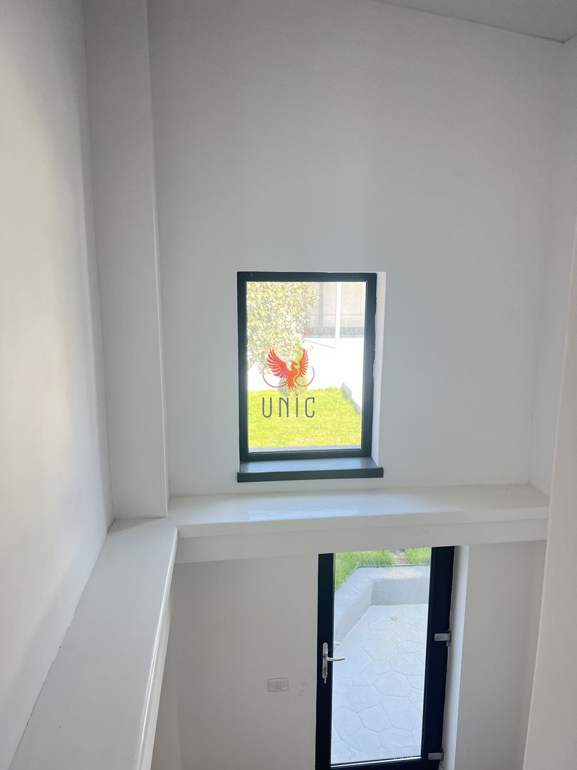 Vila superba cu piscina, zona ultracentrala - Poză 15