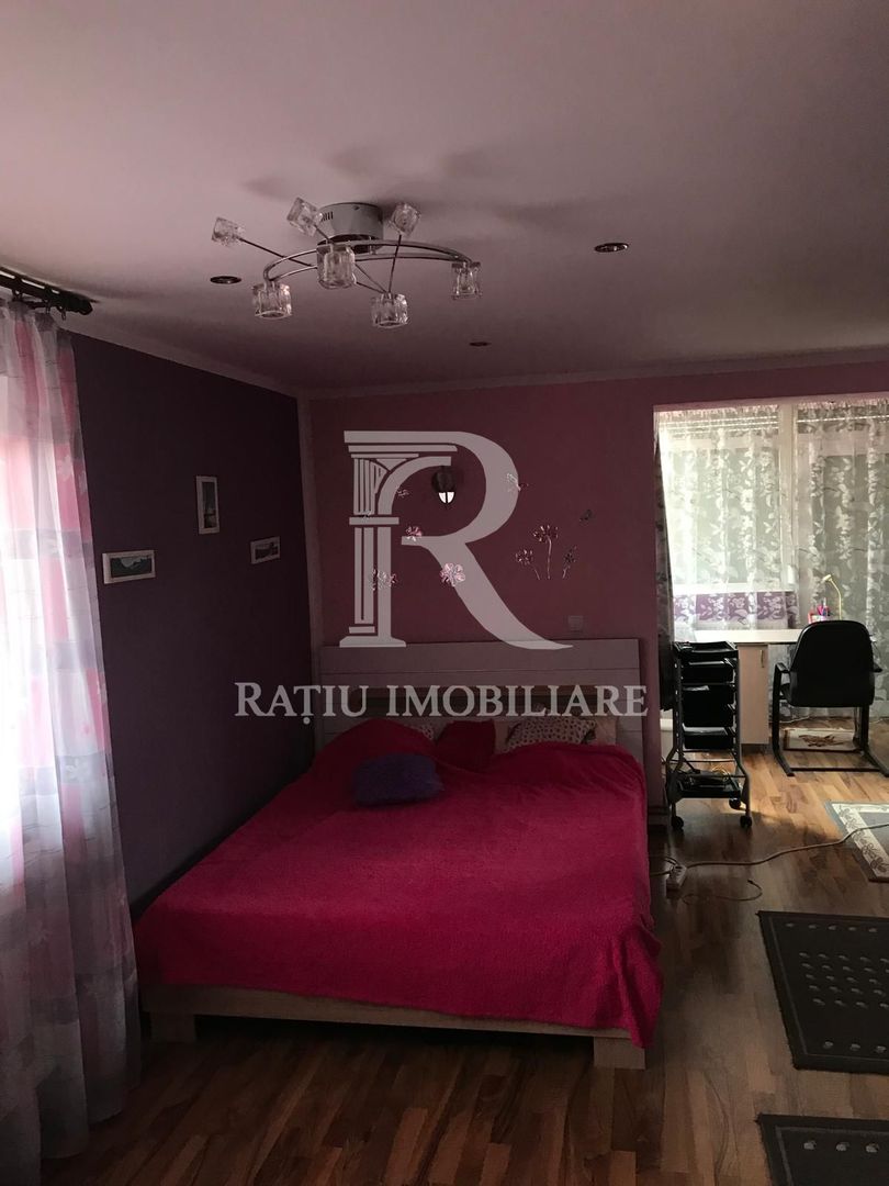 Casa cu 5 camere | Oncea | Oradea - Poză 11