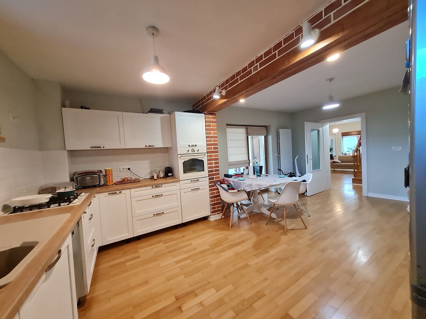 Casa solida în zona Bogdanestilor - Poză 16