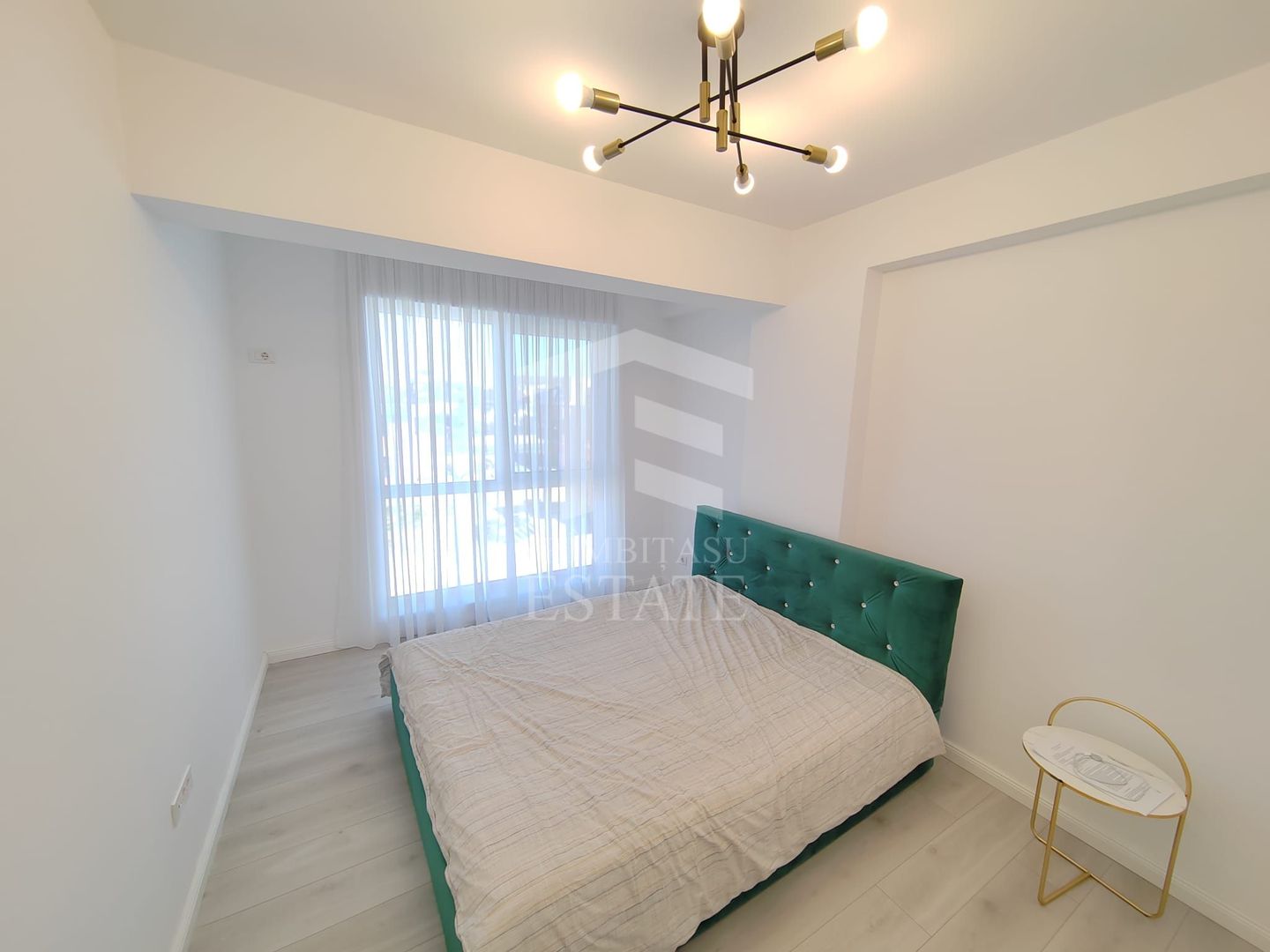 Titan Pallady Metrou 1 decembrie 3 camere Bloc nou - Poză 9