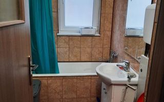 Vand apartament sau inchiriez  2 camere zona Balcescu/Libertatii - Poză 5