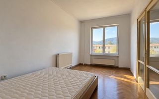 Apartament 2 camere decomandat, parcare, Tractorul - Poză 4