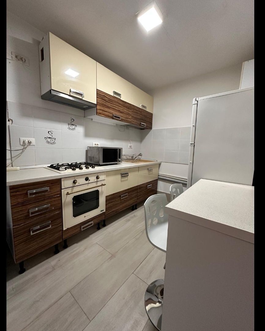 Apartament  b-dul Decebal - Poză 2