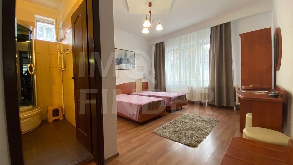 Inchiriere casa 4 camere, zona Centru/Andrei Muresanu - Poză 1