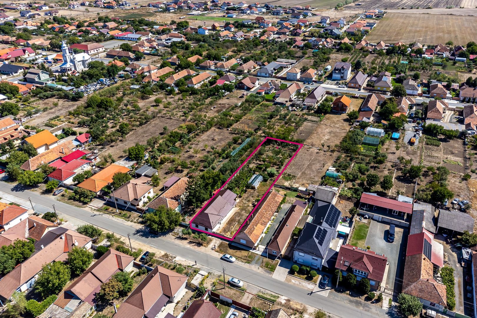 Casa din caramida 4 camere - Teren 1603mp - Livada, Arad - COMISION 0% - Poză 8