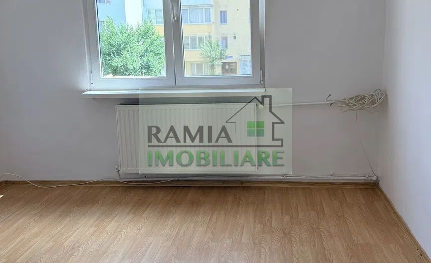 Garsonieră  luminoasă , Etaj 2 ,  Uzina 2 - Poză 5