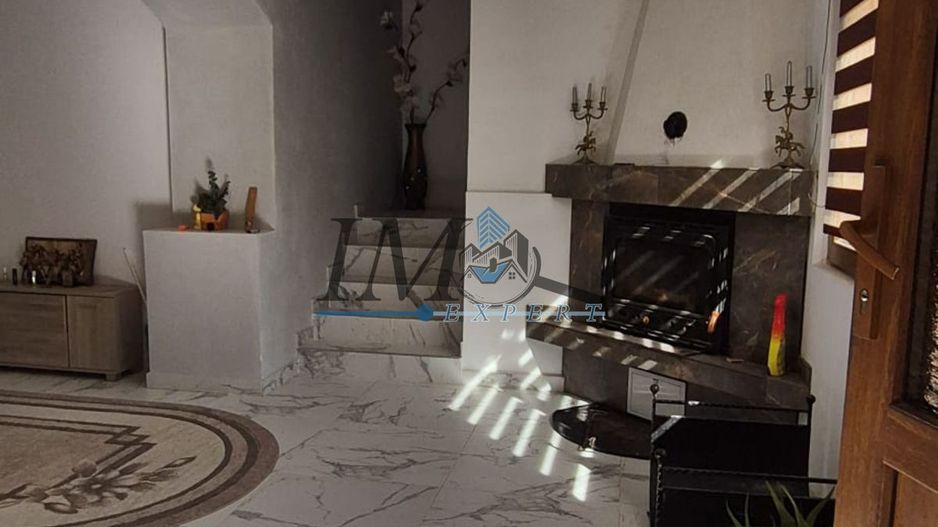 Casa de vanzare in Cugir - Poză 1