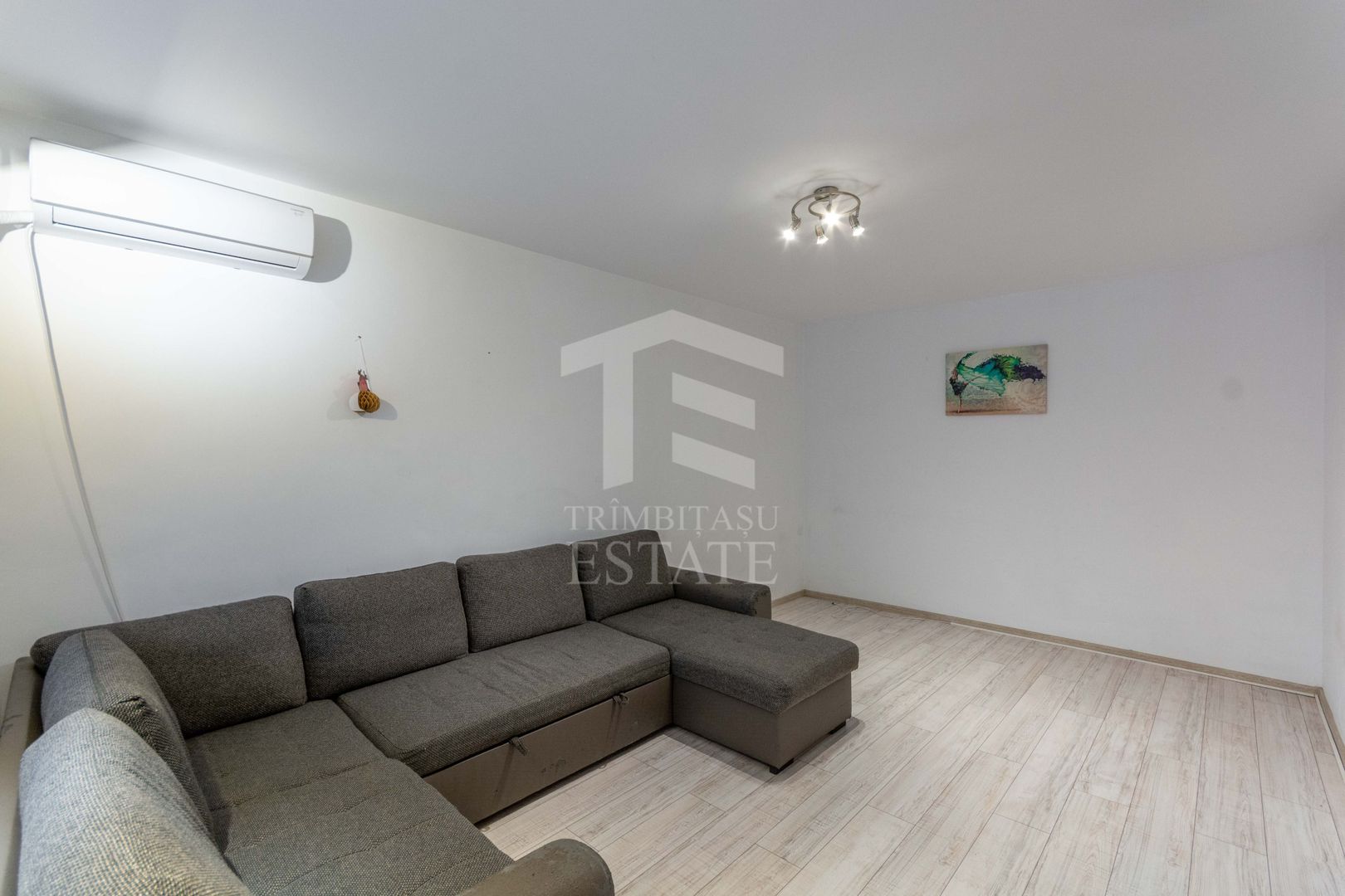 Apartament 2 camere Metrou 1 Decembrie Trapezului Theodor Pallady - Poză 3