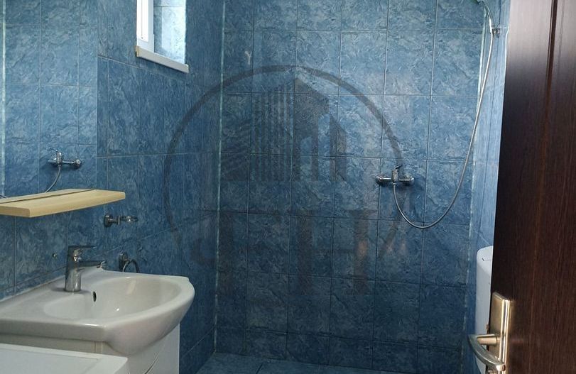 Casă / Vilă cu 3 camere de închiriat în Elvila, Constanta - Poză 2