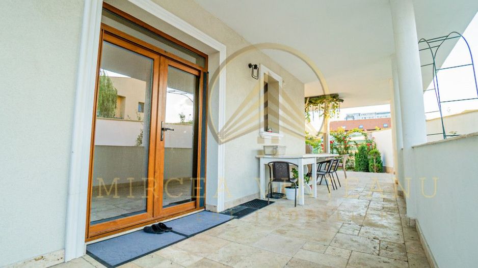 Palazu Mare/Elvila - Vila cocheta  P+1E+M cu teren 970 mp,mobilata si utilata - Poză 49