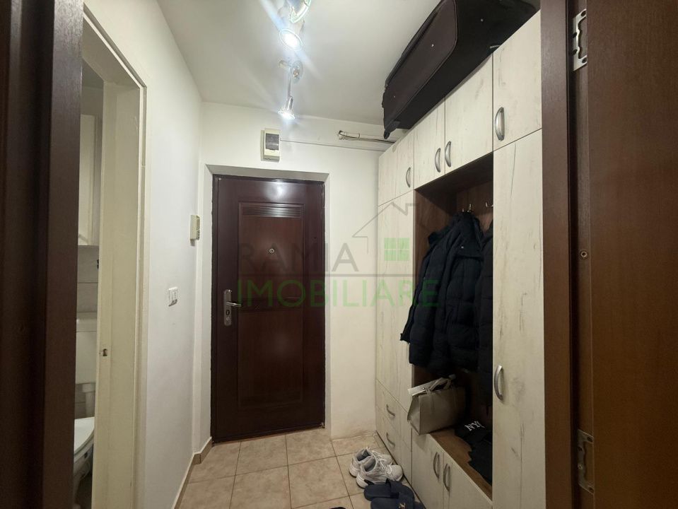Garsonieră renovată 2023, mobilată modern, centrală proprie, Astra - Poză 11