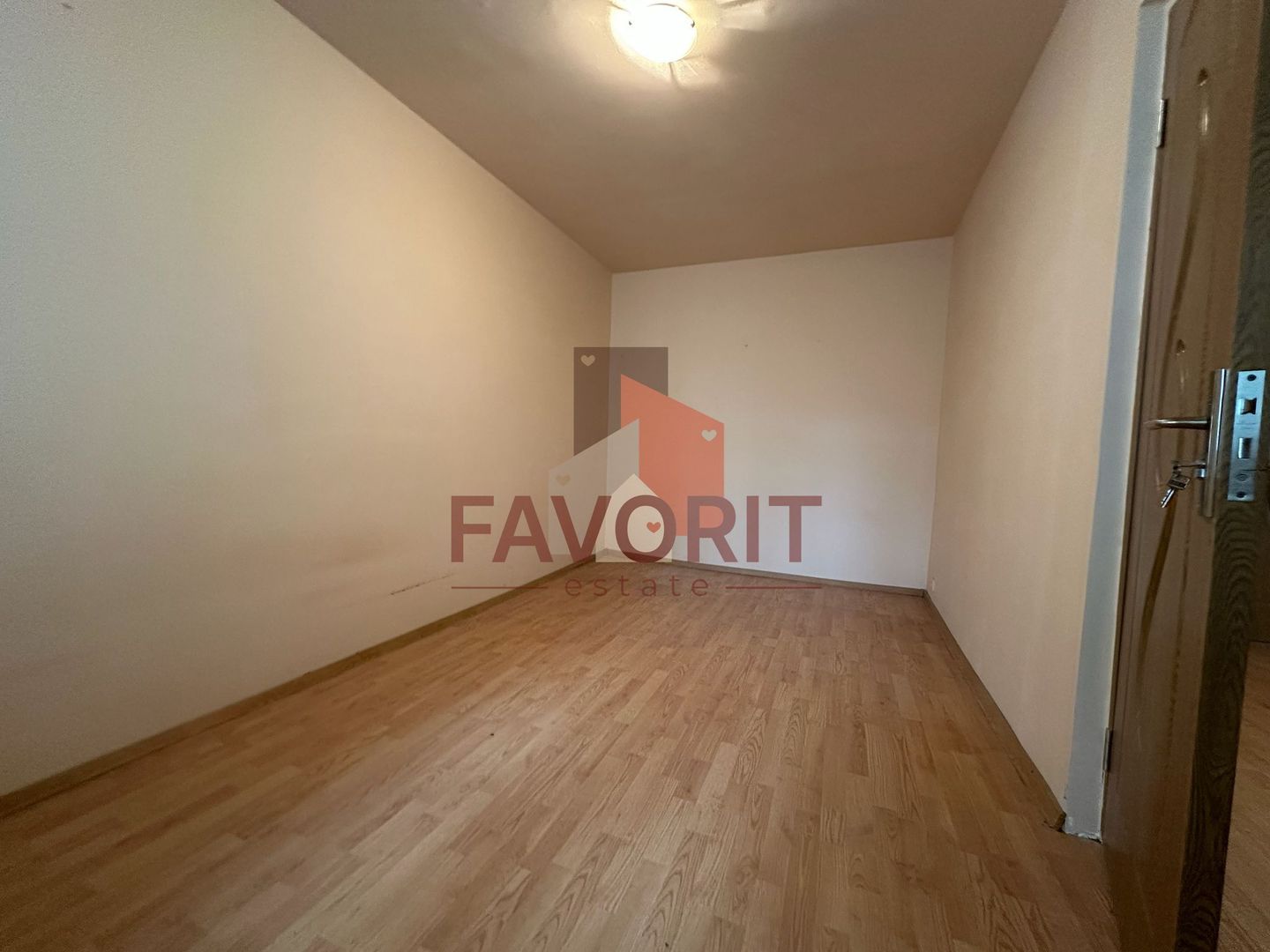 2 camere | zona excelenta | balcon mare | investitie | - Poză 2