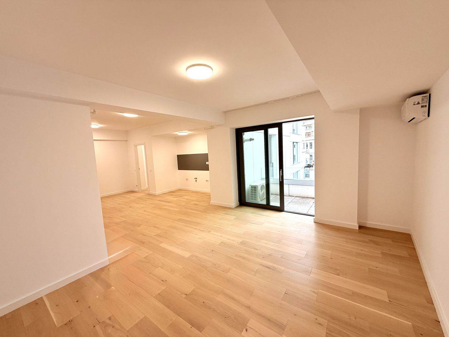 Tribunal Bulevardul Unirii bloc Boutique apartament tip 2 camere 2025 - Poză 10