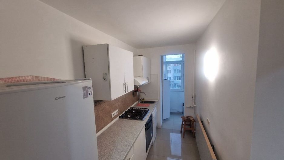 AP. 2 CAMERE TITAN, LOC PARCARE, METROU 5 MINUTE, BLOC REABILITAT - Poză 4