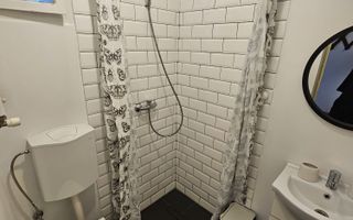 Casa individuala | 140 mp | Central | Afacere la cheie - Poză 13