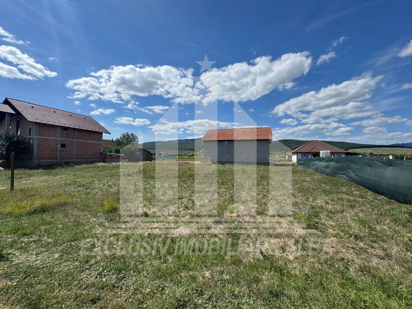 Teren intravilan | 435 mp | 15 ml deschidere | Micesti - Poză 3