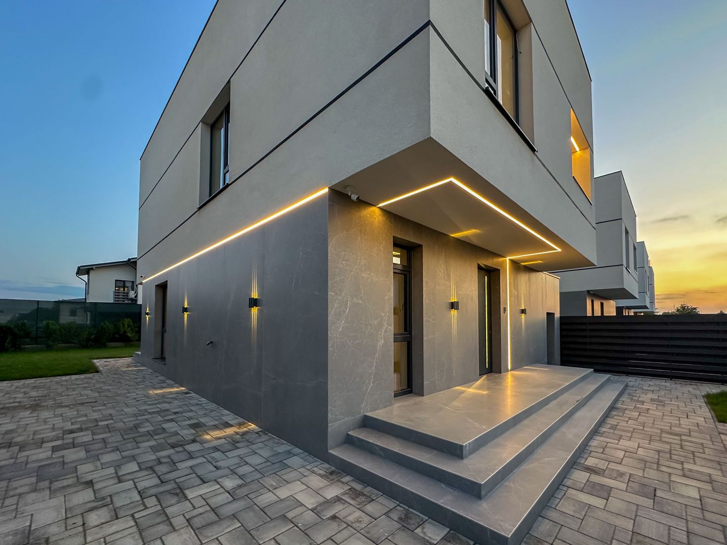 UNIC  |  Vilă Individuală Premium cu Design Contemporan și Finisaje de Lux - Poză 1