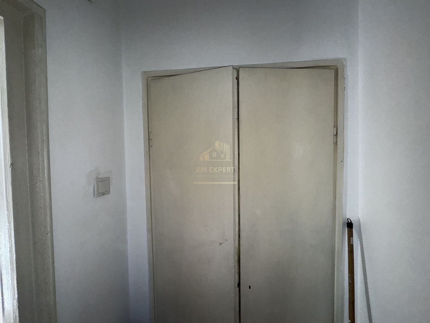 APARTAMENT 2 CAMERE, ETAJ 3, CAMPULUNG, ARGES - Poză 9
