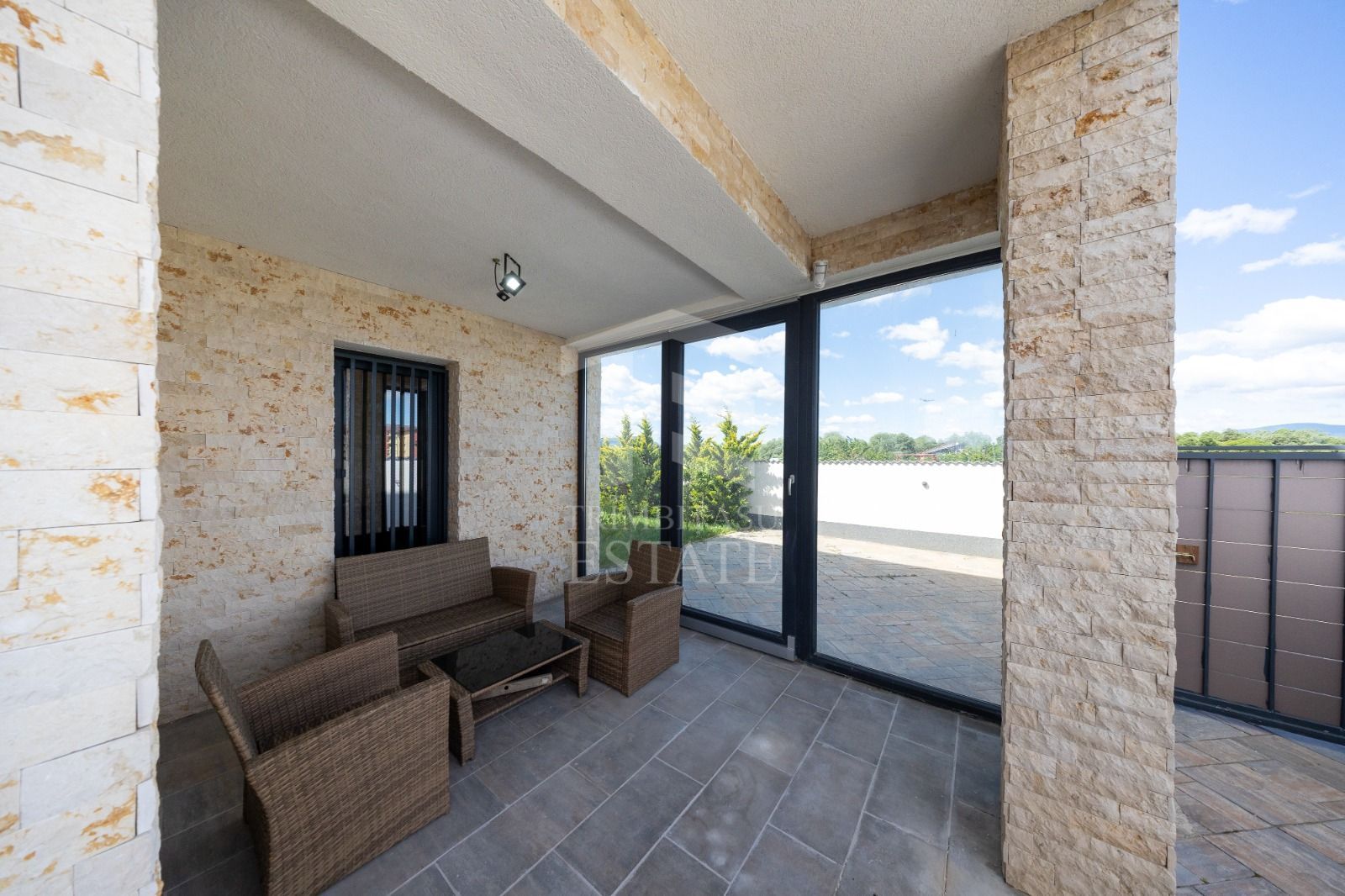 Sanpetru ,Subcetate-Casa 4 camere,3 bai+480 mp teren - Poză 15