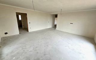 Casă Individuală, 600mp Teren, Zona Piață - Cetate - Poză 6