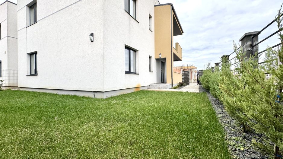 Apartament exclusivist cu grădină — confortul unei case - Mosnița Nouǎ - Poză 30