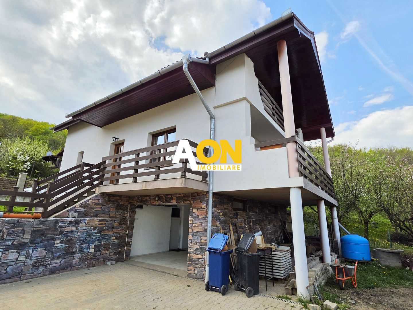 Casă cu 4 camere cu garaj, teren 619 mp, Alba Iulia - zona Micești - Poză 3