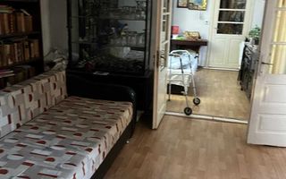 De vanzare casa trei camere - Poză 7