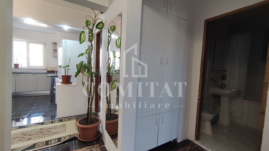 Apartament cu 3 camere decomandate | Etaj intermediar| Zona Primaverii - Poză 4