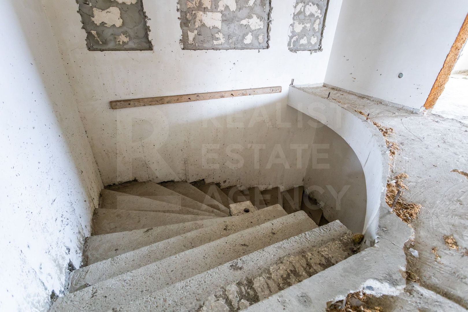 Vânzare, casă, 6 camere, str. Decebal, Durlești - Poză 6