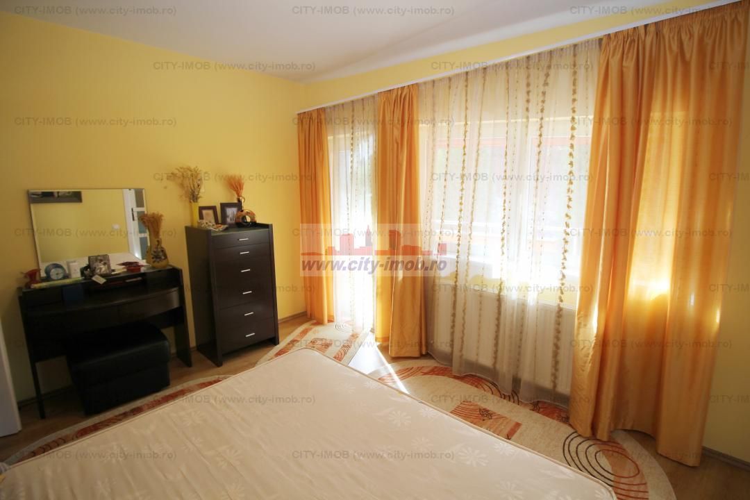 Vanzare Vila SINAIA - Poză 15