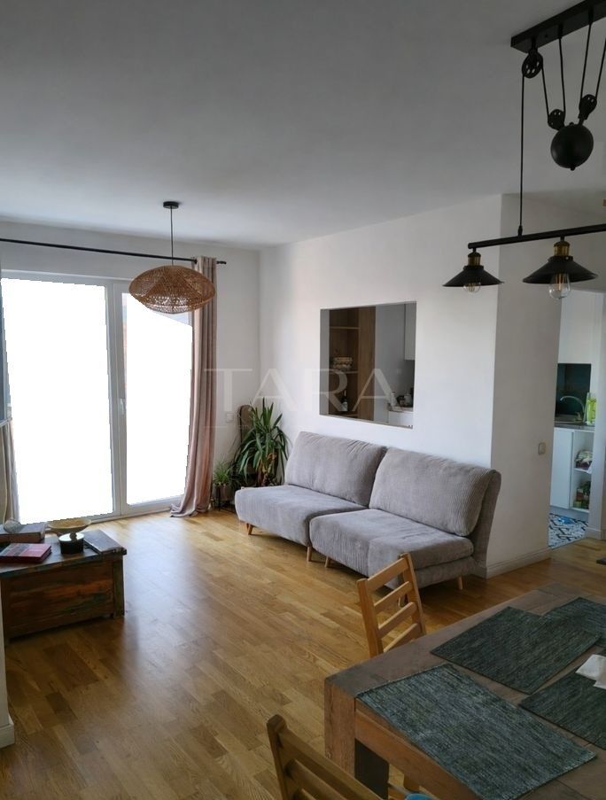 Apartament 3 camere, terasa circulara, panorama spectaculoasa! - Poză 1